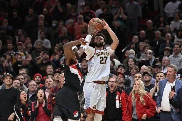 天天盈球网-【人物】反杀戴表时刻！贾马尔·穆雷上演涅槃重生